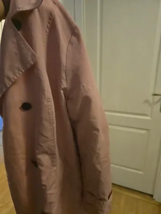 Gabardina rosa C&A talla 44