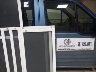 MOSQUITERAS A MEDIDA