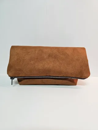 Bolso de mano/Clutch ante marrón. Hecho a Mano