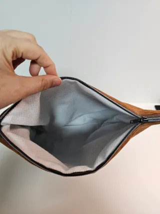 Bolso de mano/Clutch ante marrón. Hecho a Mano