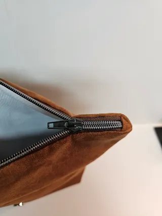 Bolso de mano/Clutch ante marrón. Hecho a Mano