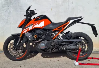 KTM Duke 125