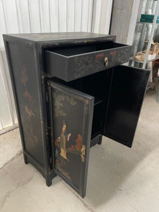 Cómoda antigua restaurada 61x30x91alto