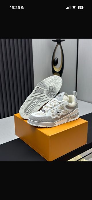 Sneakers Louis Vuitton skate grigio