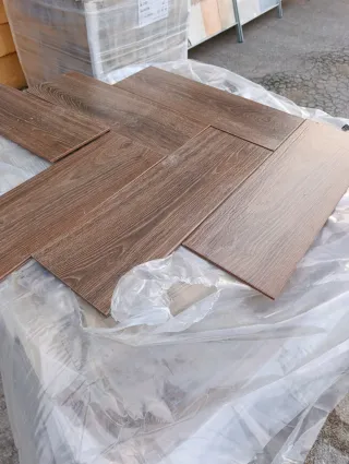 Gres imitación madera primera calidad