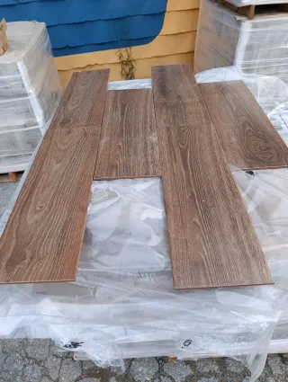 Gres imitación madera primera calidad