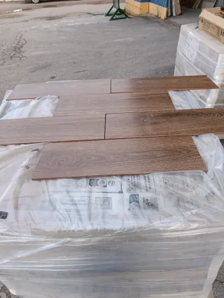 Gres imitación madera primera calidad