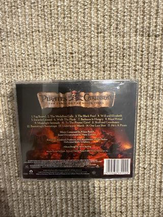 Piratas del Caribe: La Maldición del Perla Negra