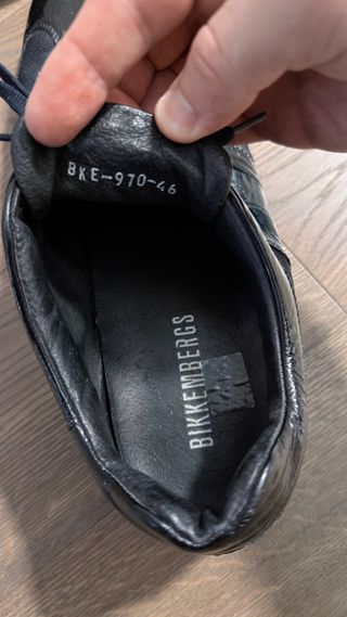 Scarpe Bikkembergs lucide blu scuro