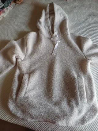 Sudadera  beige peluche