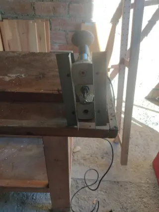 Fresadora EXCEED para carpintería