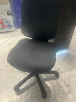 Silla de estudio negra y gris