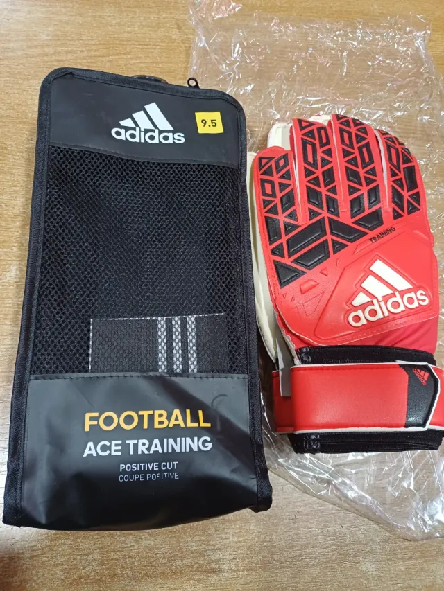 Guanti portiere Adidas misura 9.5
