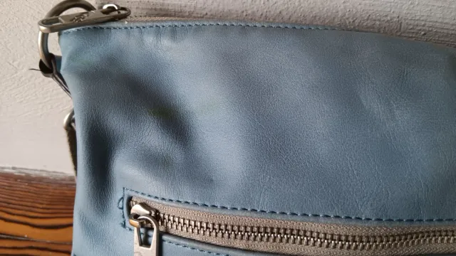 Bolso polipiel azul KCB