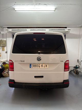 Volkswagen Caravelle 2.O TDI 112 Cv