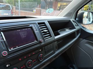 Volkswagen Caravelle 2.O TDI 112 Cv