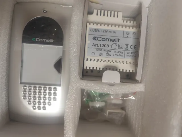 Comelit HFX-720M Kit Videoportero Color