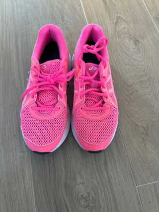 Zapatillas ASICS rosas