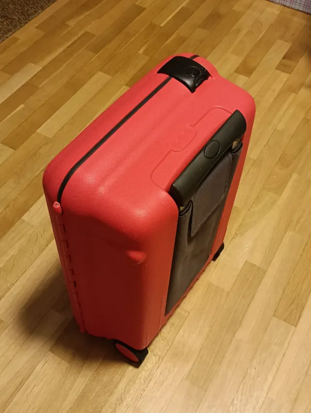 Maleta trolley Samsonite roja