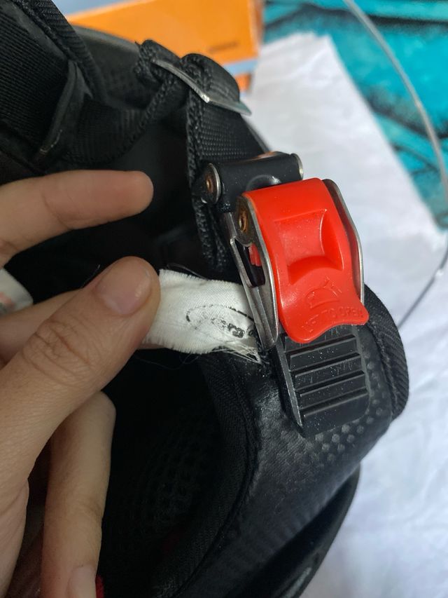 Casco de moto con visera