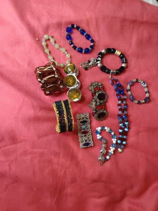 Lote de pulseras variadas..lot11