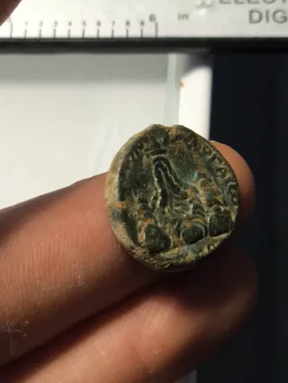 Moneda Romana Capadocia Caesarea Antonino Pio