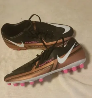 Botas de fútbol Nike Phantom
