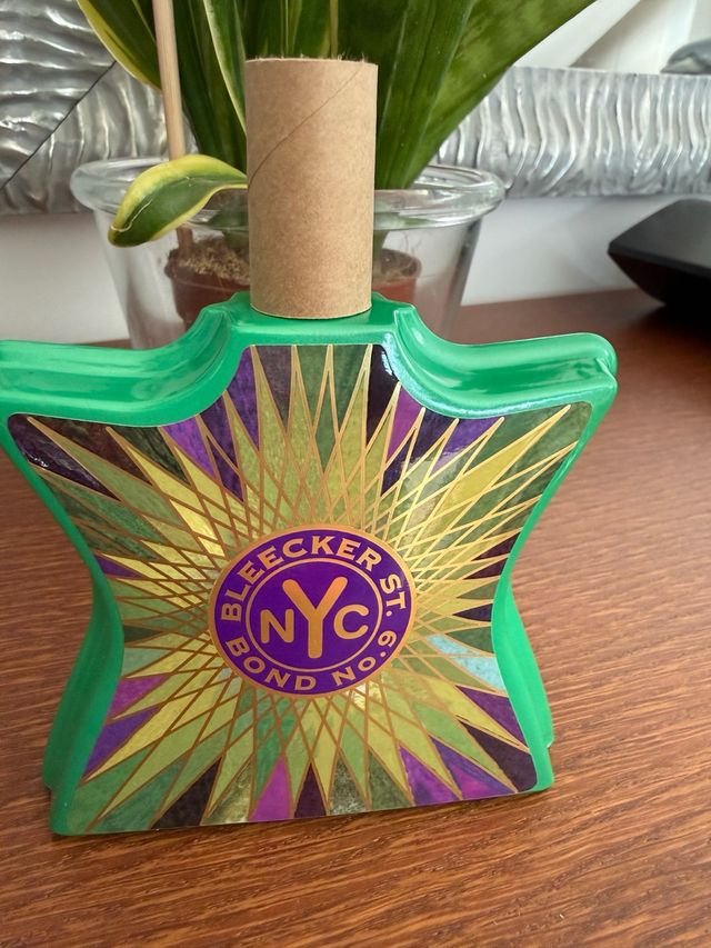 Bond No. 9 Perfume Verde y Dorado