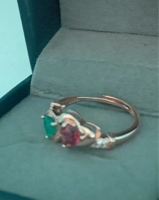 Anillo Plata Corazón Turmalina y Esmeralda