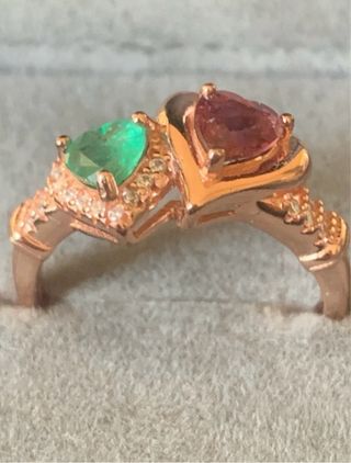 Anillo Plata Corazón Turmalina y Esmeralda