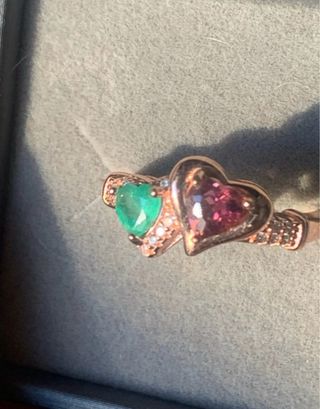 Anillo Plata Corazón Turmalina y Esmeralda