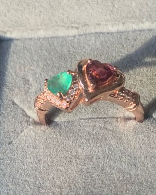 Anillo Plata Corazón Turmalina y Esmeralda