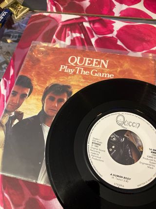 Vinilo Queen Play The Game