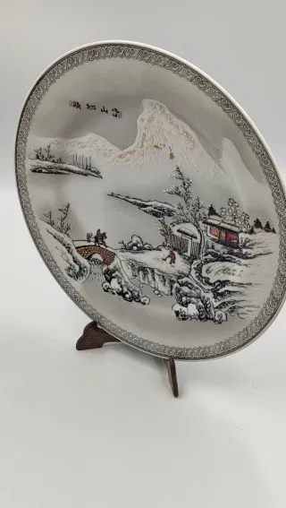Plato Porcelana China Macao Escena Invernal