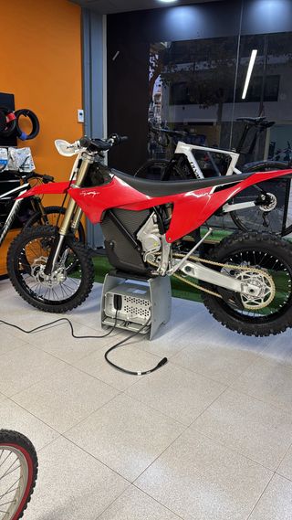 STARK VARG EX 12,900€/13900€