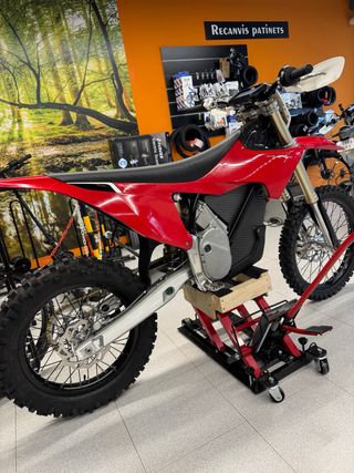 STARK VARG EX 12,900€/13900€
