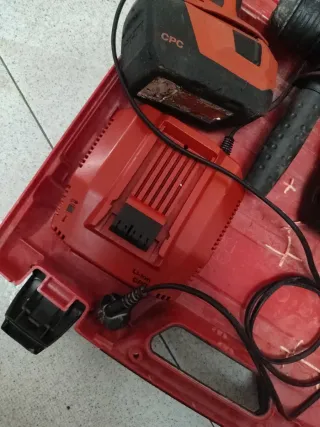 Hilti 22V Martillo y TALADRO ATORNILLADOR a Baterí