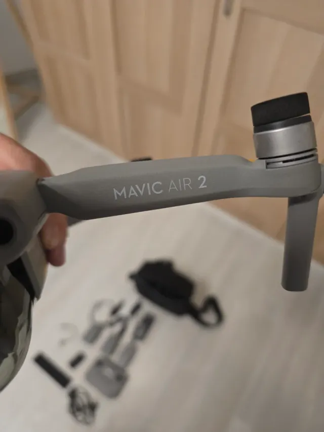 DJI Mavic Air 2 Drone + Accesorios