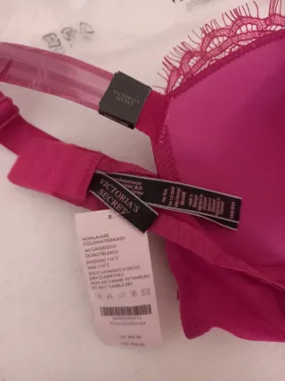 Sujetador push-up con brillantes Victoria's Secret