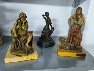 Figuras de bronce