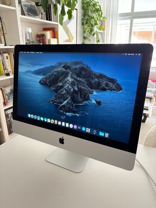 iMac 21.5 i7 16GB RAM Plata