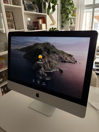 iMac 21.5 i7 16GB RAM Plata