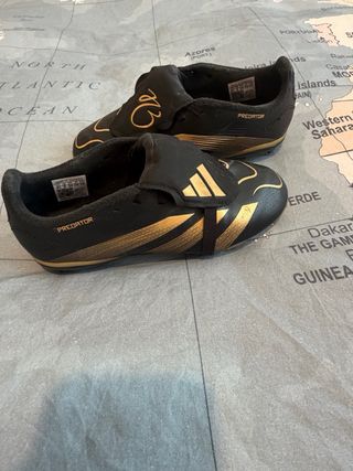 Botas de fútbol Adidas Predator