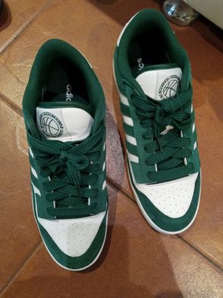 Adidas Zapatilla Deportiva Verde y Blanca