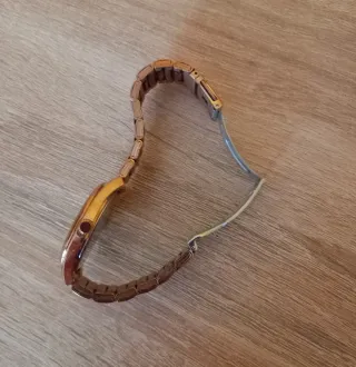 Reloj Lotus Dorado Mujer