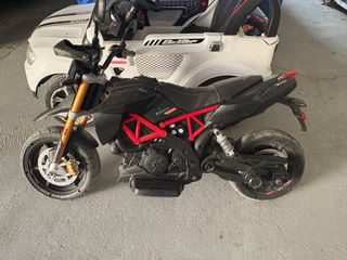 Coche y moto eléctrica infantil