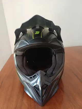 Casco Motocross Shot 3