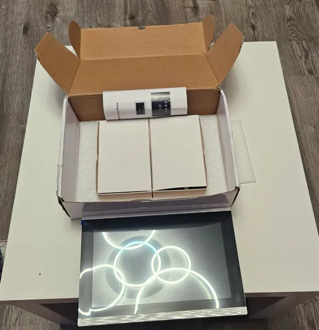 Videoportero Con Pantalla 10" - Tuya App