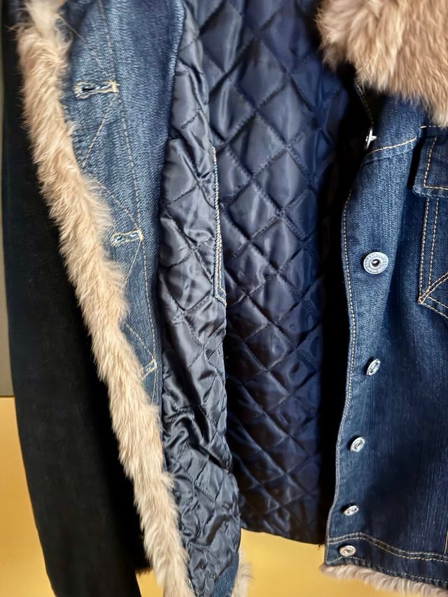 Chaqueta vaquera con pelo