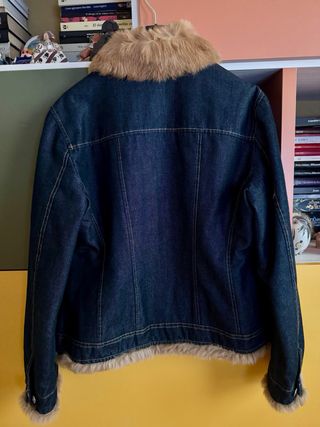 Chaqueta vaquera con pelo